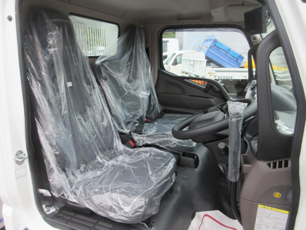 三菱 ダンプ 小型 令和7年10月 2RGーFBA60 7枚目