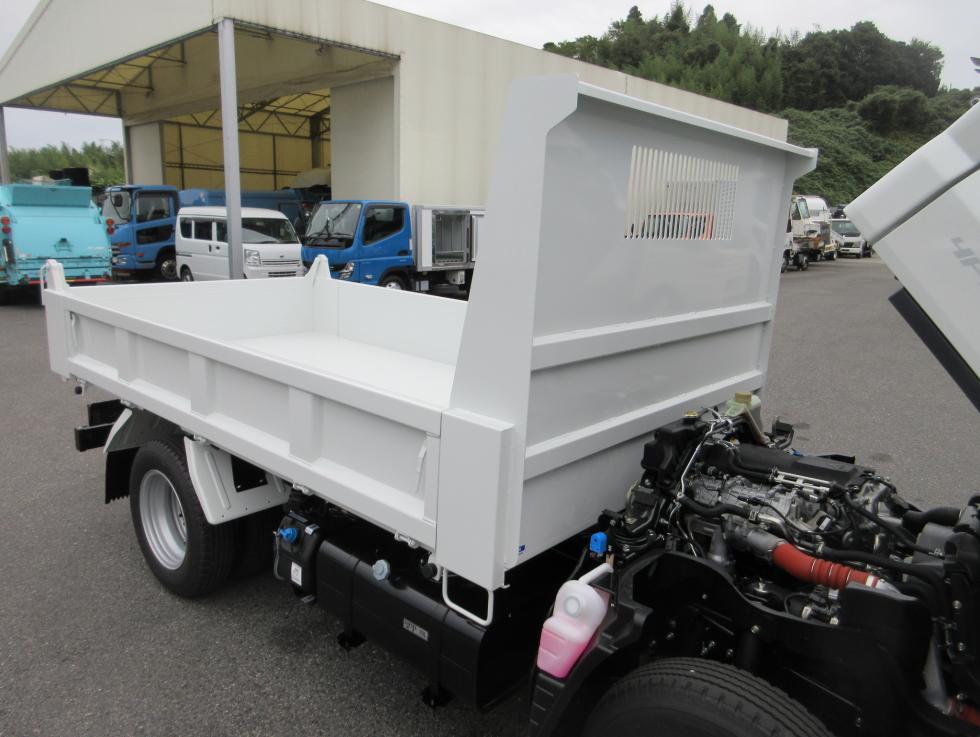 三菱 ダンプ 小型 令和7年10月 2RGーFBA60 40枚目