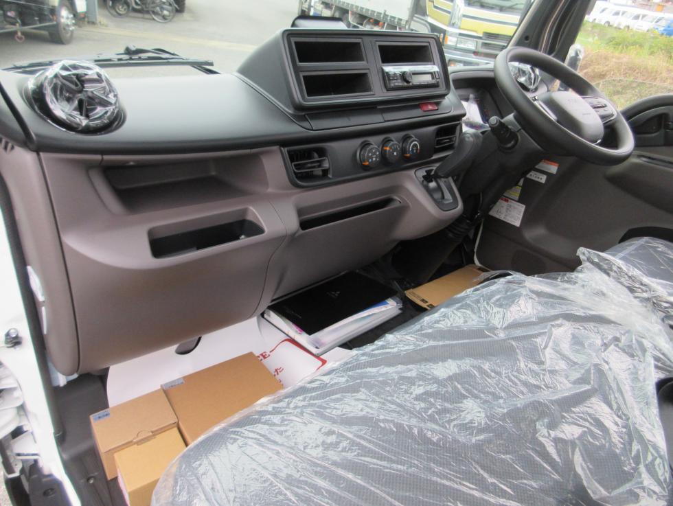 三菱 ダンプ 小型 令和7年10月 2RGーFBA60 19枚目