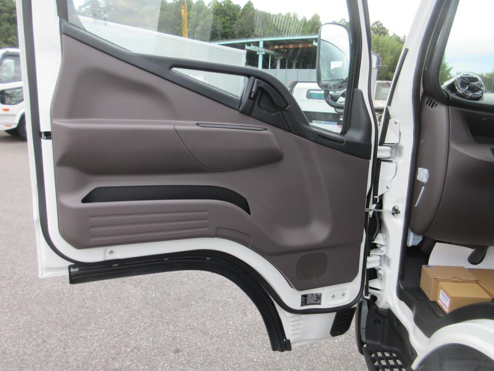 三菱 ダンプ 小型 令和7年10月 2RGーFBA60 20枚目