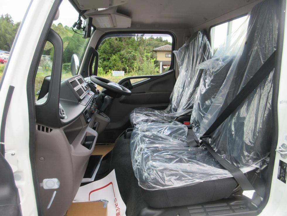 三菱 平ボデー・Wキャブ・シャーシ 小型 令和7年10月 ◆商談中◆　2RGーFBAV0 19枚目