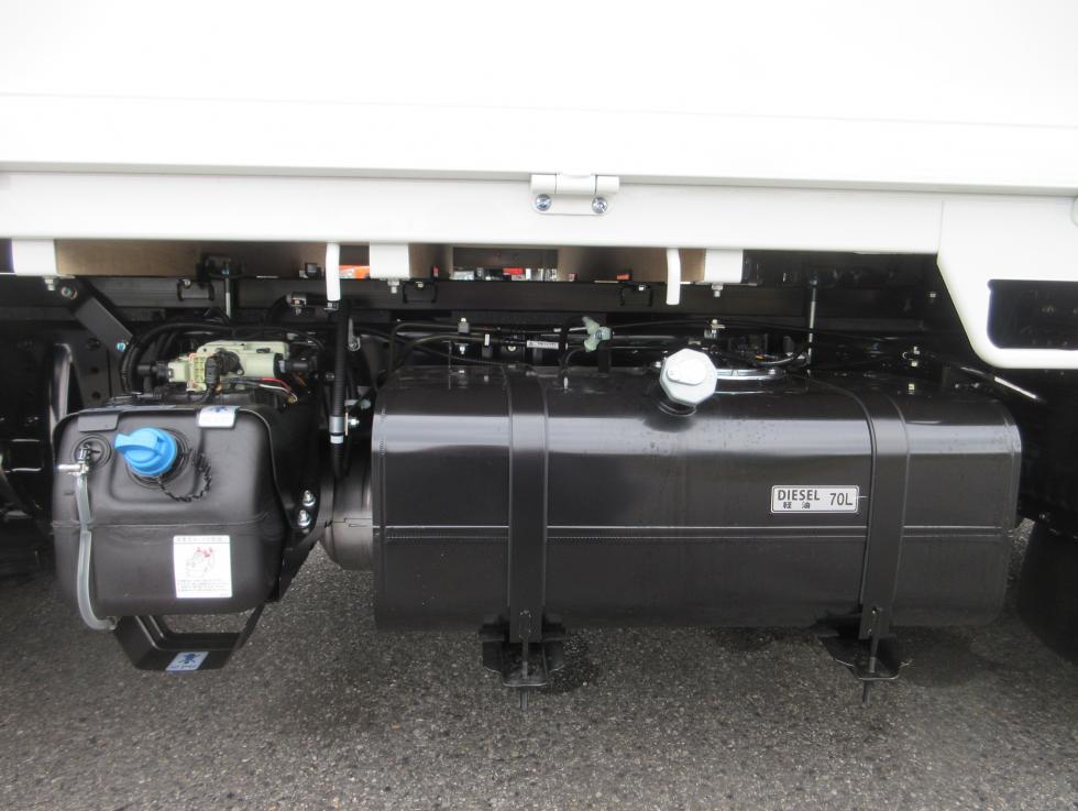 三菱 平ボデー・Wキャブ・シャーシ 小型 令和7年10月 2RGーFBAV0 31枚目