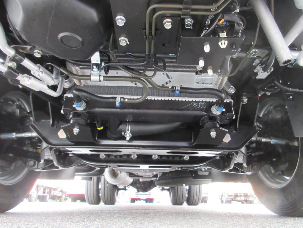 三菱 平ボデー・Wキャブ・シャーシ 小型 令和7年10月 2RGーFBAV0 33枚目