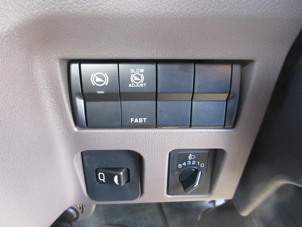 三菱 平ボデー・Wキャブ・シャーシ 小型 令和7年10月 2RGーFBAV0 14枚目