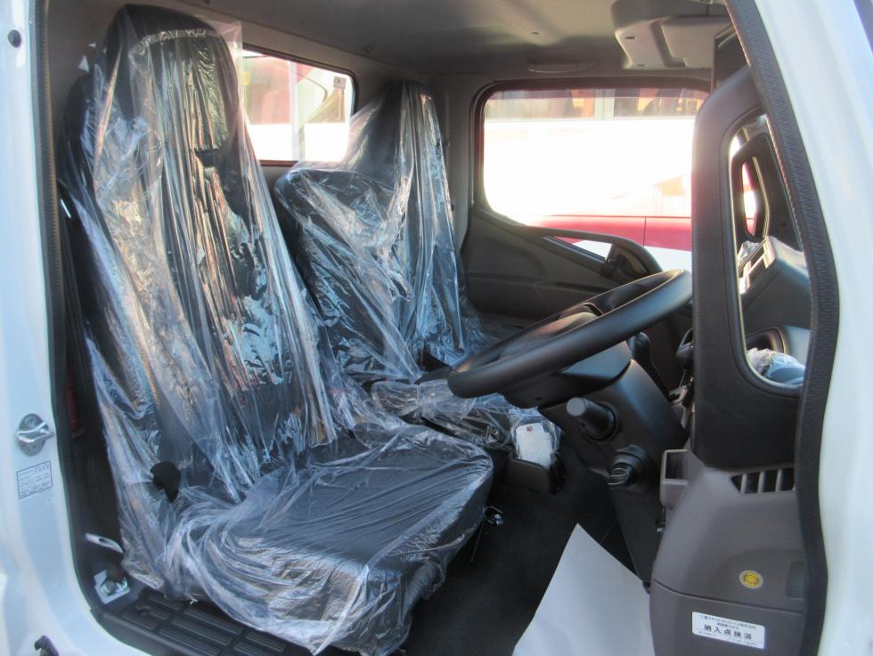 三菱 平ボデー・Wキャブ・シャーシ 小型 令和7年11月 2RGーFBAV0 7枚目