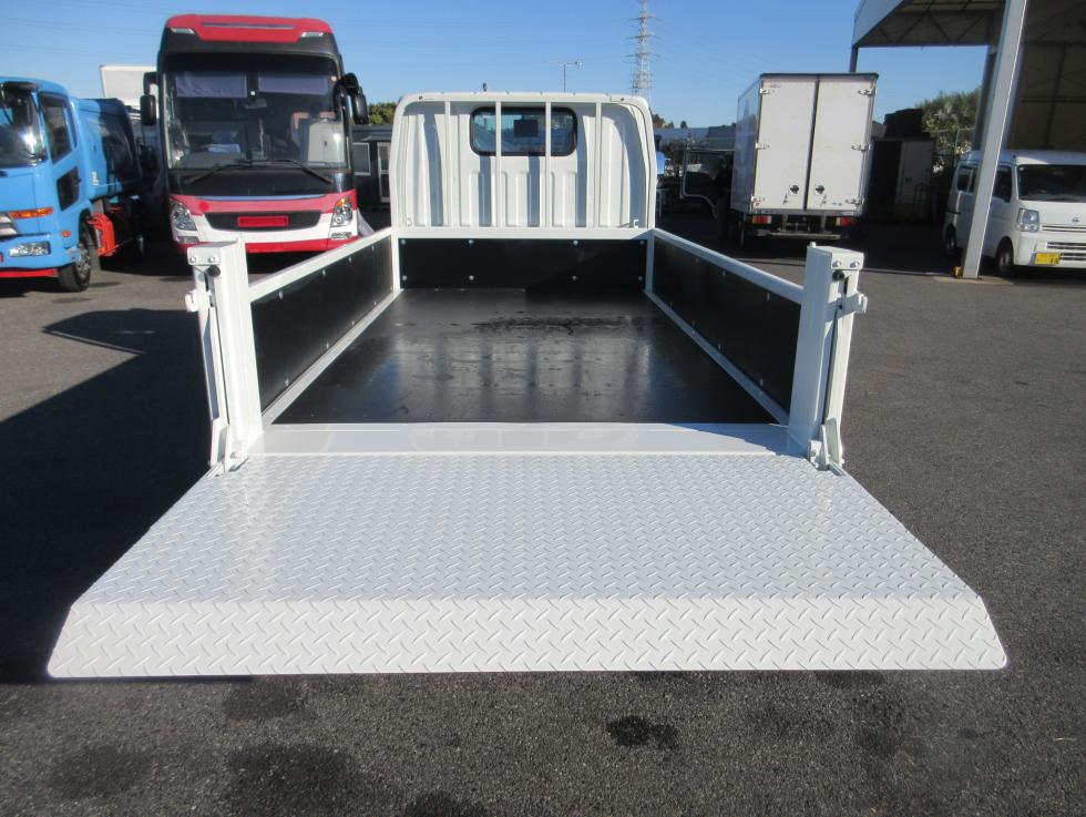 三菱 平ボデー・Wキャブ・シャーシ 小型 令和7年11月 2RGーFBAV0 20枚目