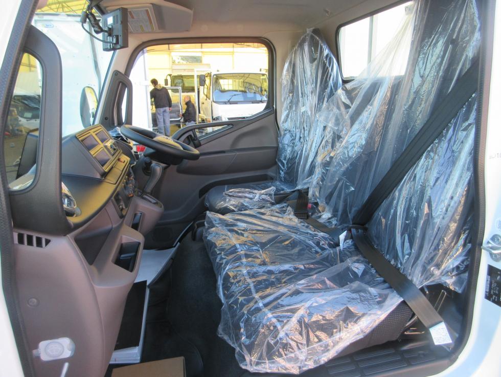 三菱 平ボデー・Wキャブ・シャーシ 小型 令和7年11月 2RGーFBAV0 17枚目