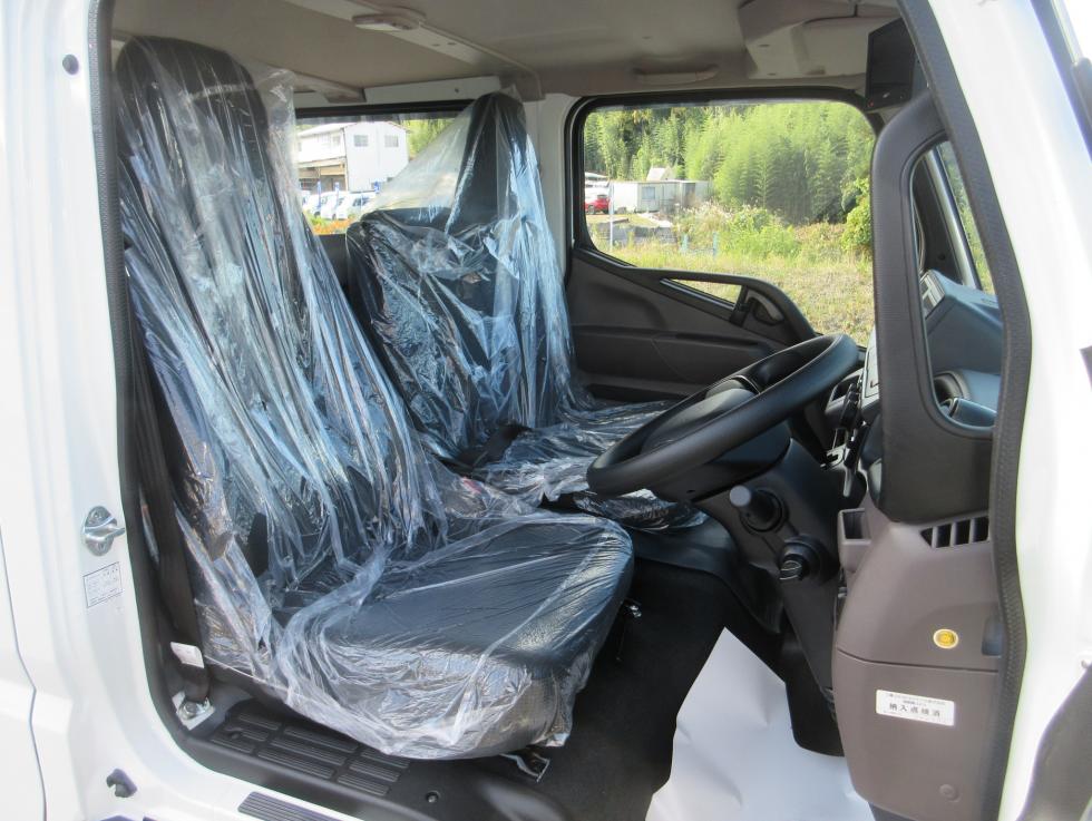 三菱 平ボデー・Wキャブ・シャーシ 小型 令和7年11月 2RGーFBA20 7枚目