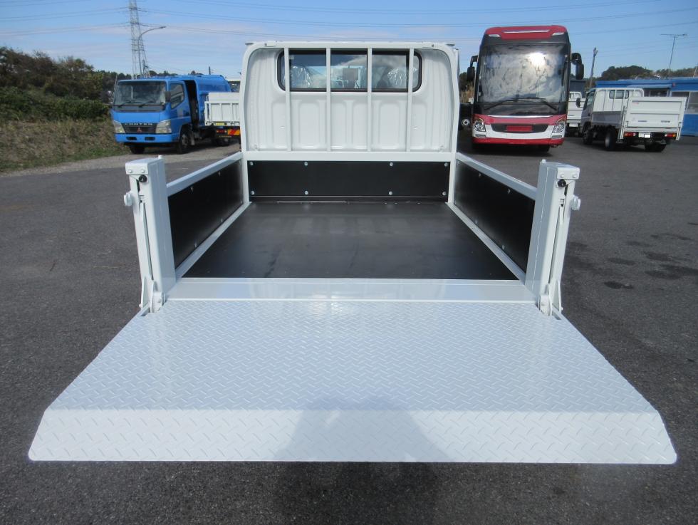 三菱 平ボデー・Wキャブ・シャーシ 小型 令和7年11月 2RGーFBA20 27枚目