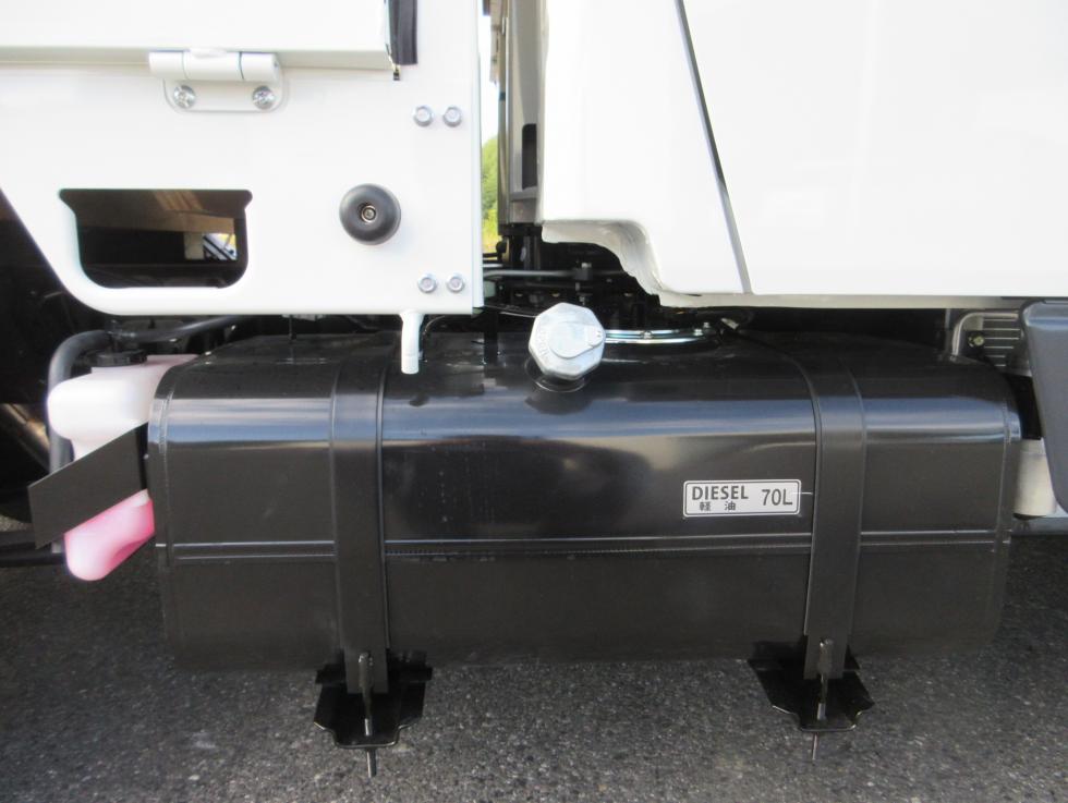 三菱 平ボデー・Wキャブ・シャーシ 小型 令和7年11月 2RGーFBA20 40枚目