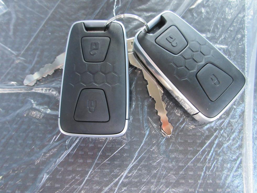 三菱 平ボデー・Wキャブ・シャーシ 小型 令和7年11月 2RGーFBA20 47枚目