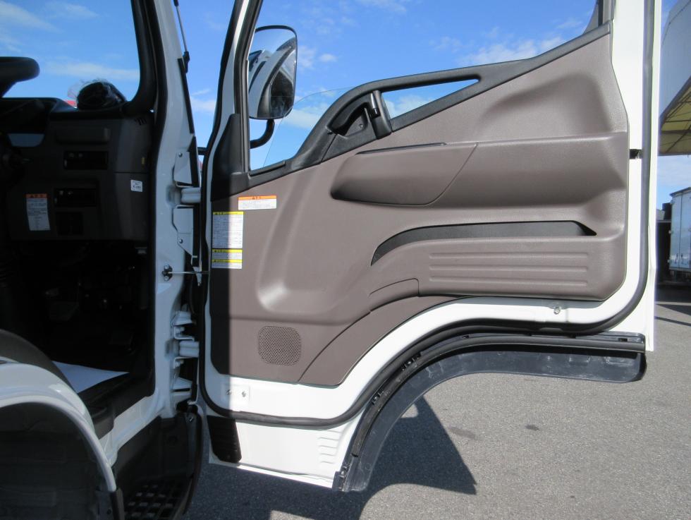 三菱 冷凍・保冷 小型  2RGーFEB50 8枚目