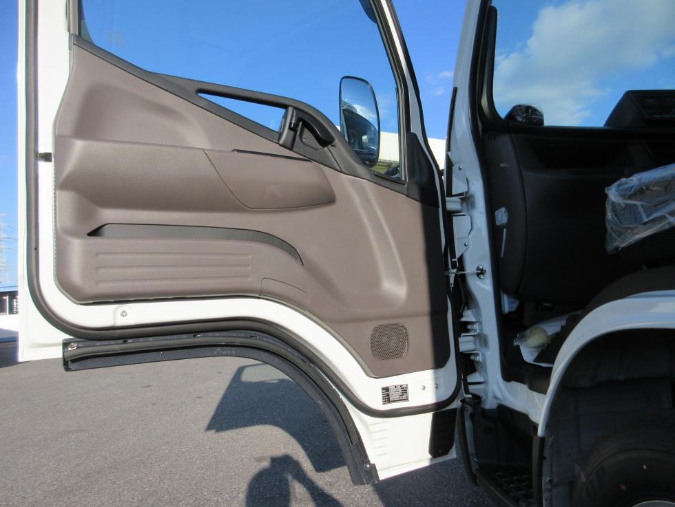 三菱 冷凍・保冷 小型 令和7年11月 2RGーFBAV0 20枚目