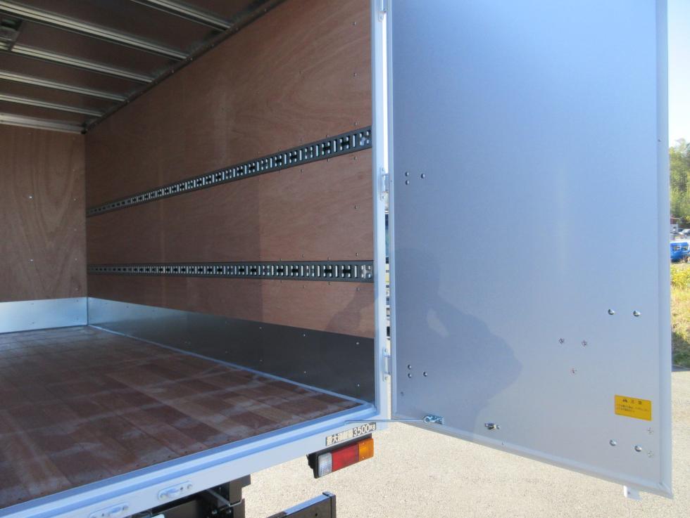 三菱 バン 小型 令和7年11月 2PGーFEB80 29枚目