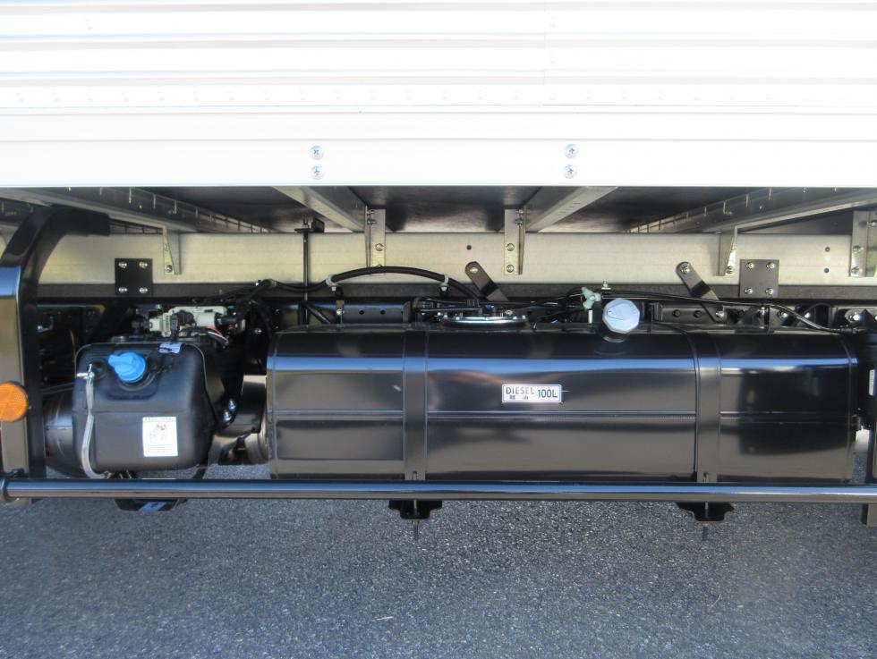 三菱 バン 小型 令和7年11月 2PGーFEB80 34枚目