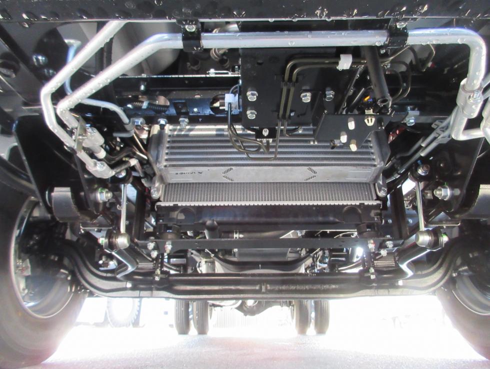 三菱 クレーン付 小型 令和7年11月 ◆商談中◆　2PGーFEB90 41枚目