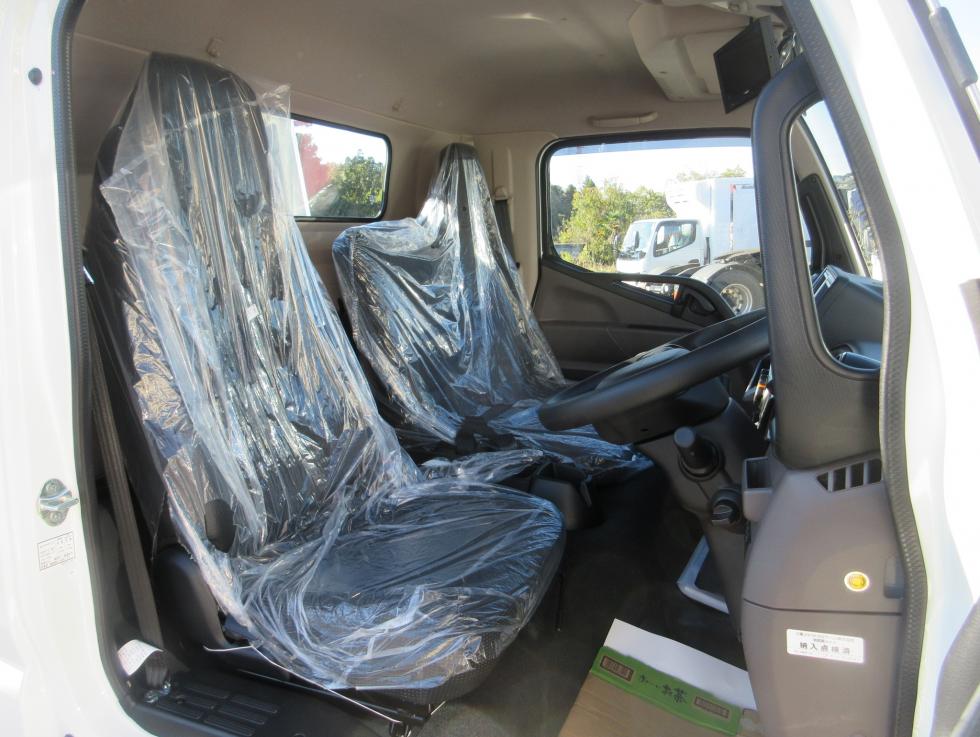 三菱 クレーン付 小型 令和7年11月 2PGーFEB90 7枚目