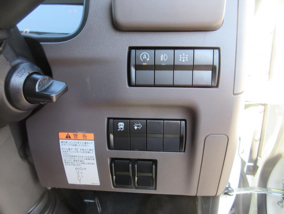 三菱 クレーン付 小型 令和7年11月 2PGーFEB90 10枚目