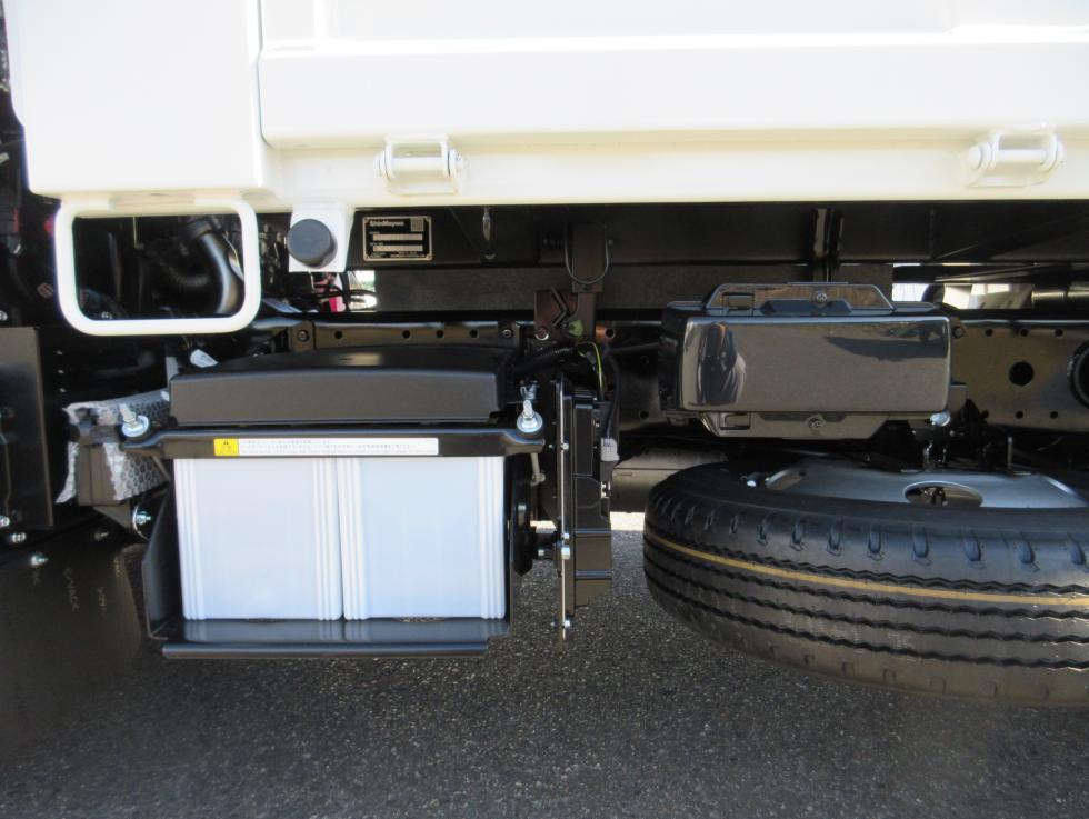 三菱 ダンプ 小型 令和7年12月 2RGーFBA60 40枚目