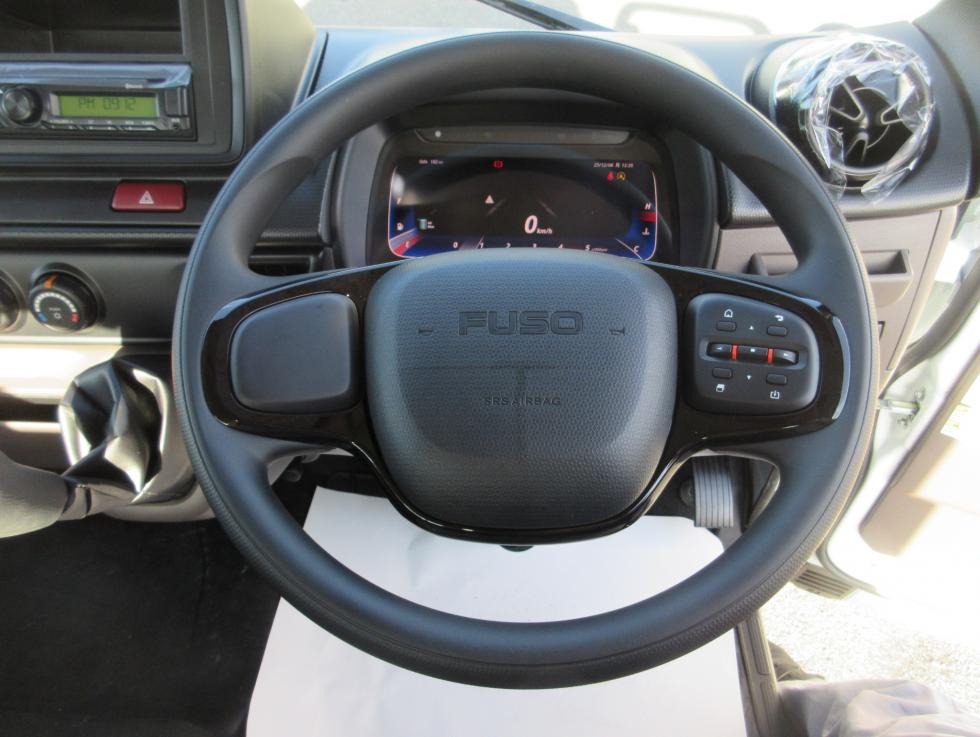 三菱 平ボデー・Wキャブ・シャーシ 小型 令和7年11月 2PGーFEB90 9枚目