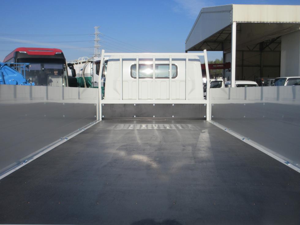 三菱 平ボデー・Wキャブ・シャーシ 小型 令和7年11月 2PGーFEB90 21枚目