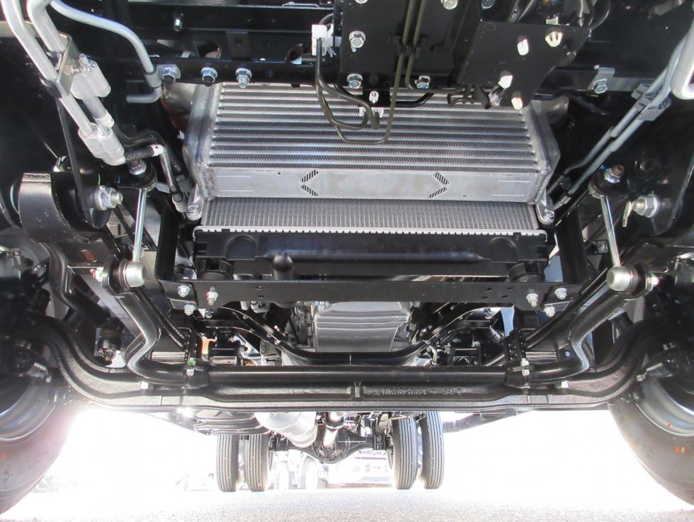 三菱 平ボデー・Wキャブ・シャーシ 小型 令和7年11月 2PGーFEB90 33枚目