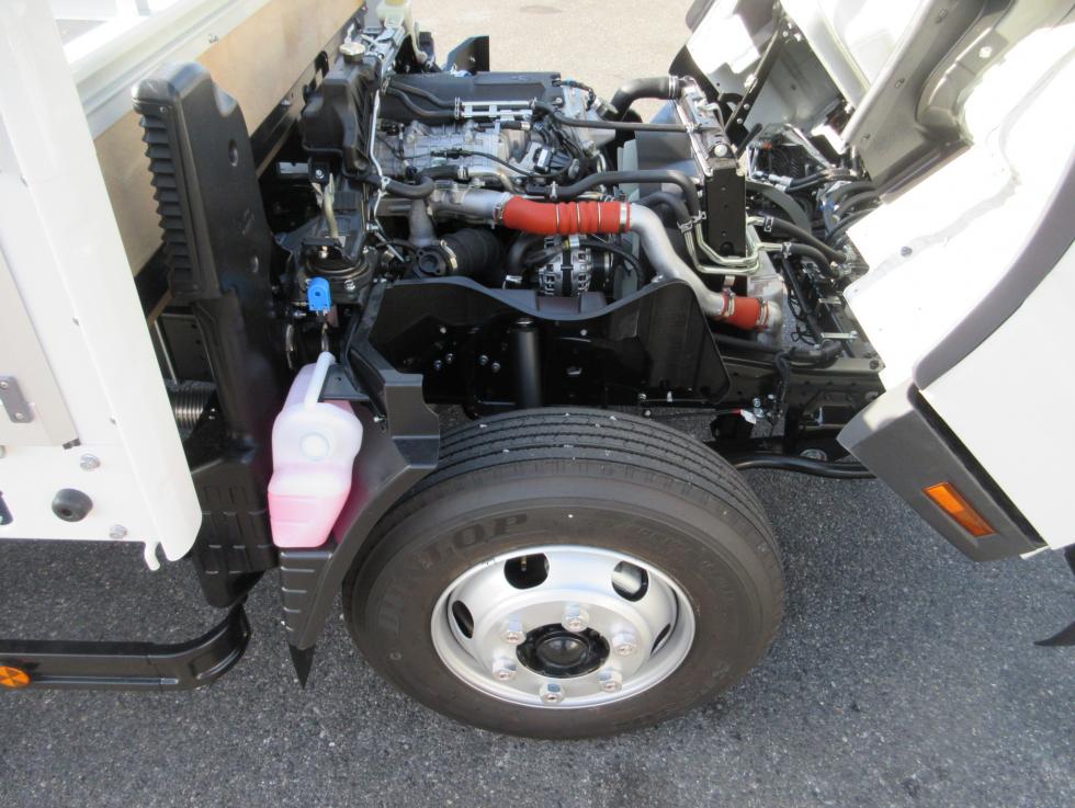 三菱 平ボデー・Wキャブ・シャーシ 小型 令和7年11月 2PGーFEB90 45枚目