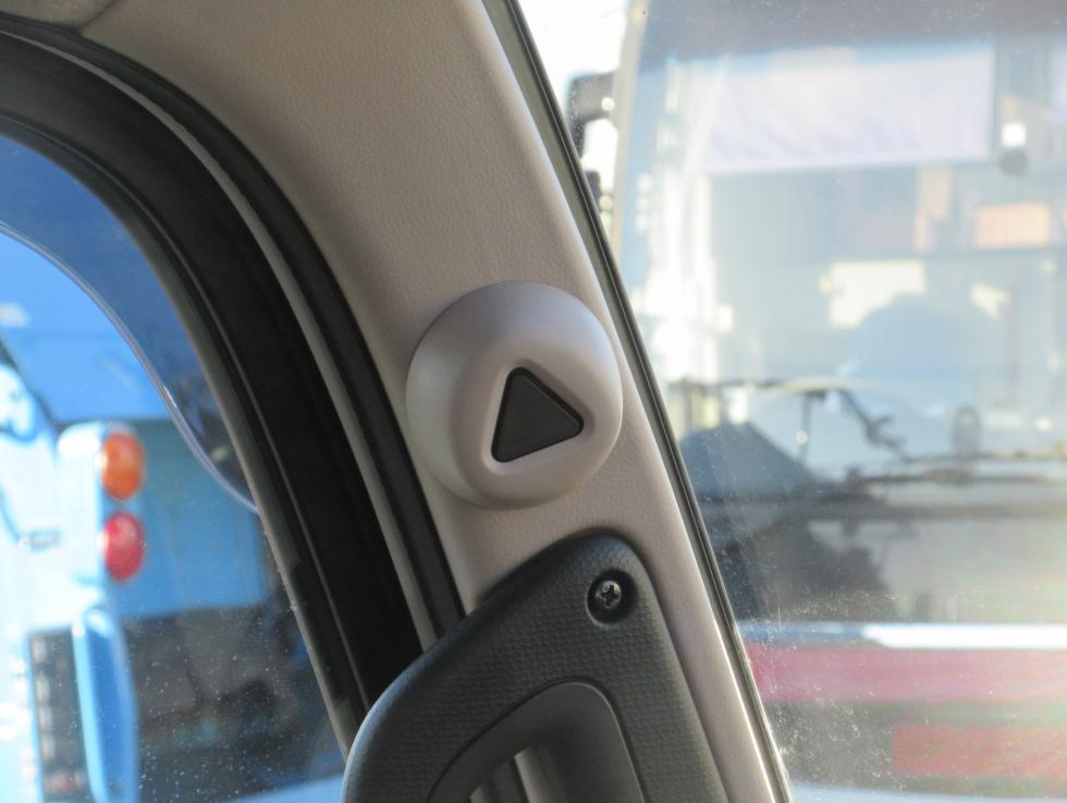 三菱 平ボデー・Wキャブ・シャーシ 小型 令和7年11月 2PGーFEB90 16枚目