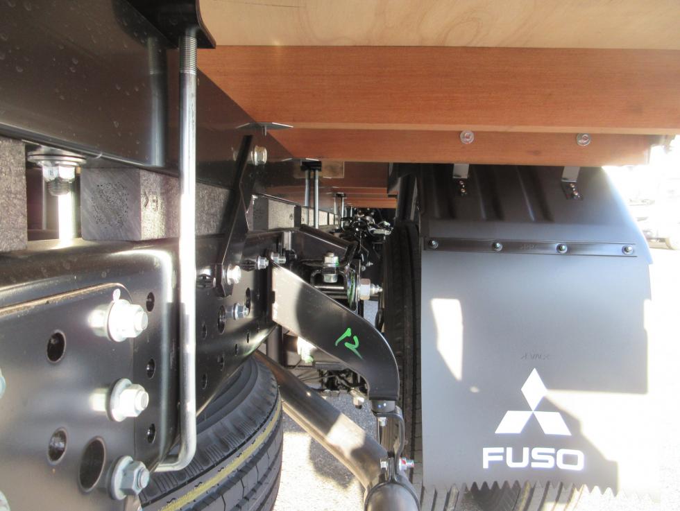 三菱 平ボデー・Wキャブ・シャーシ 小型 令和7年11月 2PGーFEB90 31枚目