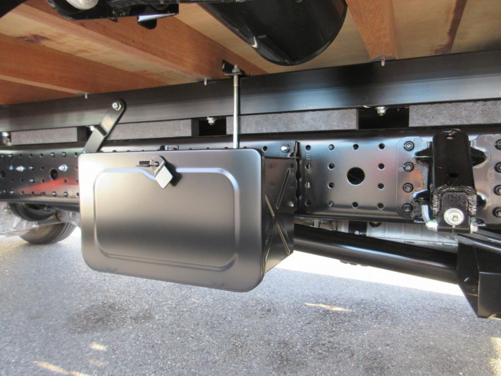 三菱 平ボデー・Wキャブ・シャーシ 小型 令和7年11月 2PGーFEB90 39枚目