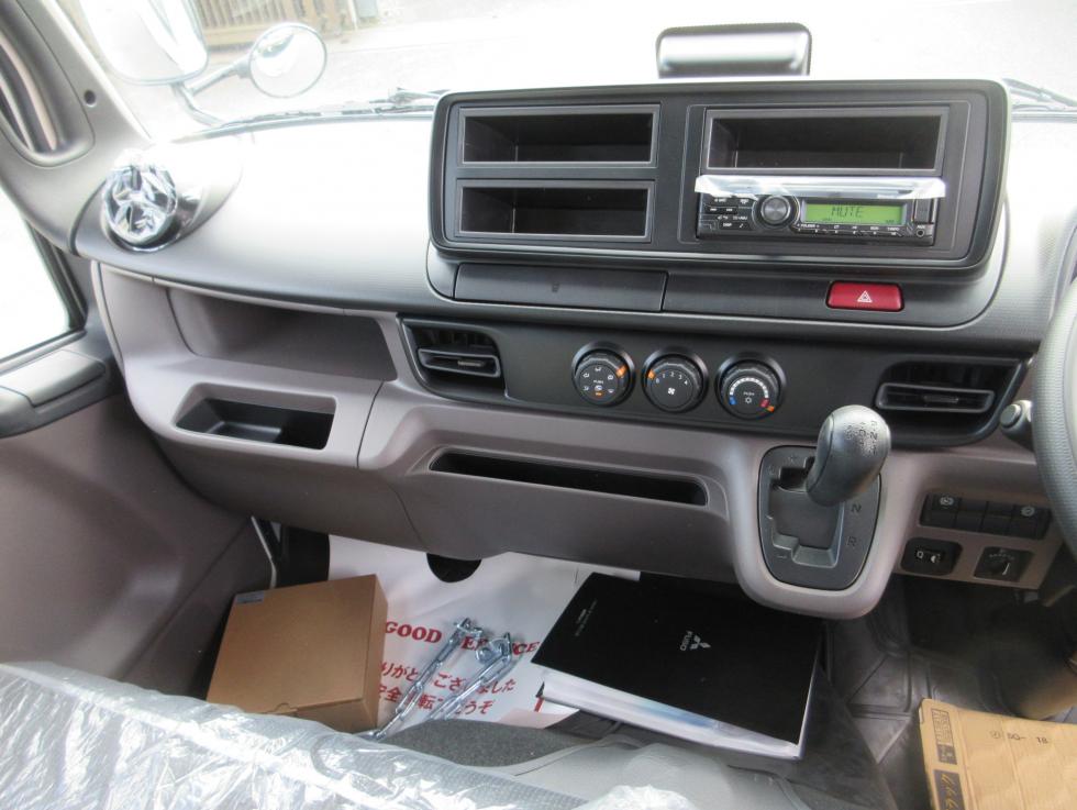 三菱 平ボデー・Wキャブ・シャーシ 小型 令和7年11月 2RGーFBA20 12枚目