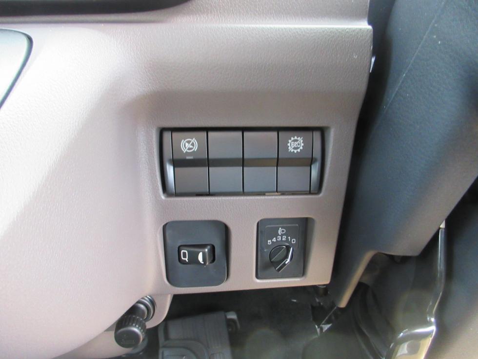 三菱 平ボデー・Wキャブ・シャーシ 小型 令和7年11月 2RGーFBA20 14枚目