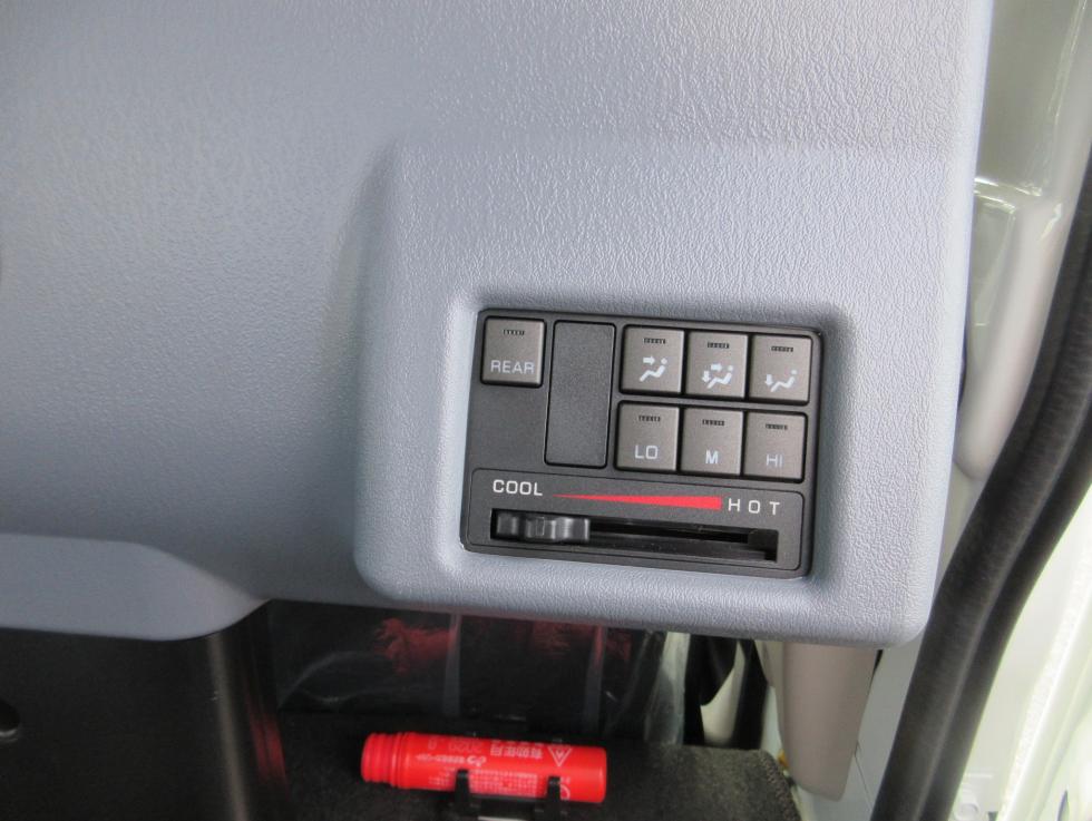 三菱 平ボデー・Wキャブ・シャーシ 小型 令和7年11月 2RGーFBA20 25枚目