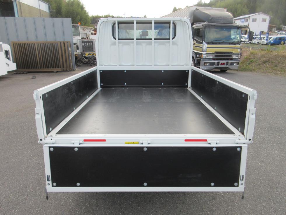 三菱 平ボデー・Wキャブ・シャーシ 小型 令和7年11月 2RGーFBA20 28枚目