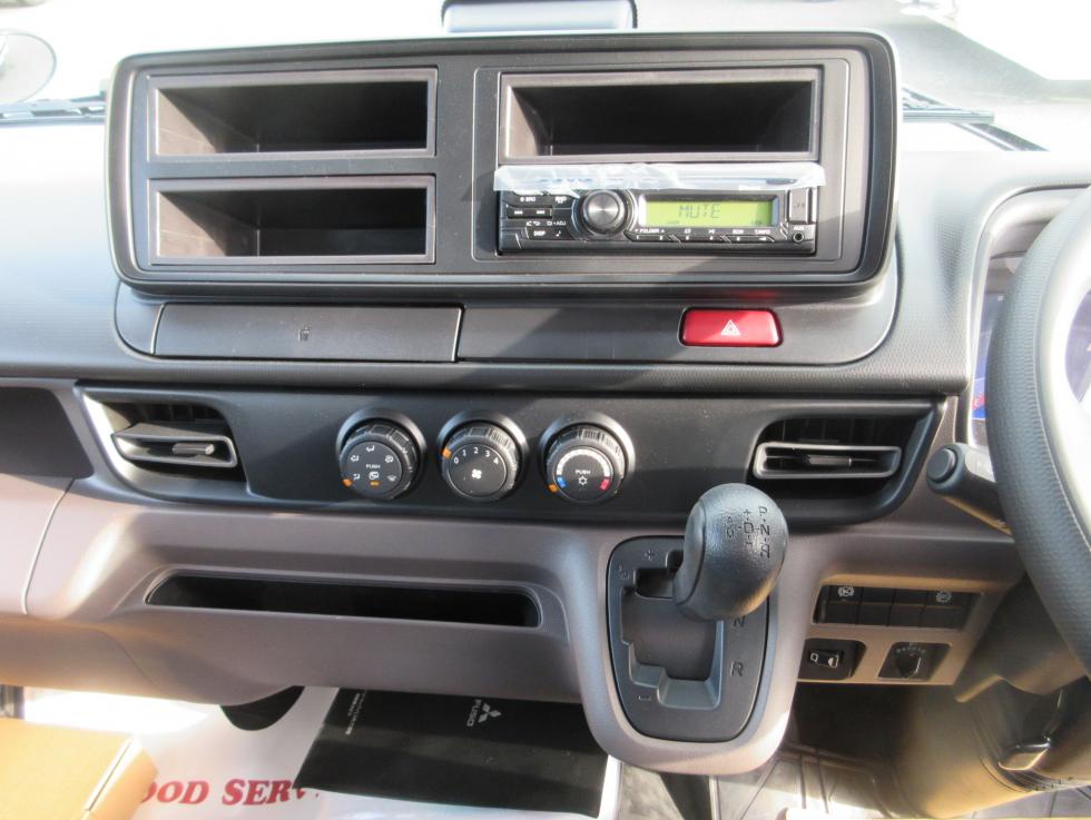 三菱 平ボデー・Wキャブ・シャーシ 小型 令和7年11月 2RGーFBA20 13枚目