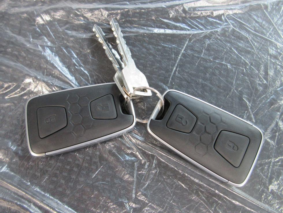 三菱 平ボデー・Wキャブ・シャーシ 小型 令和7年11月 2RGーFBA20 17枚目