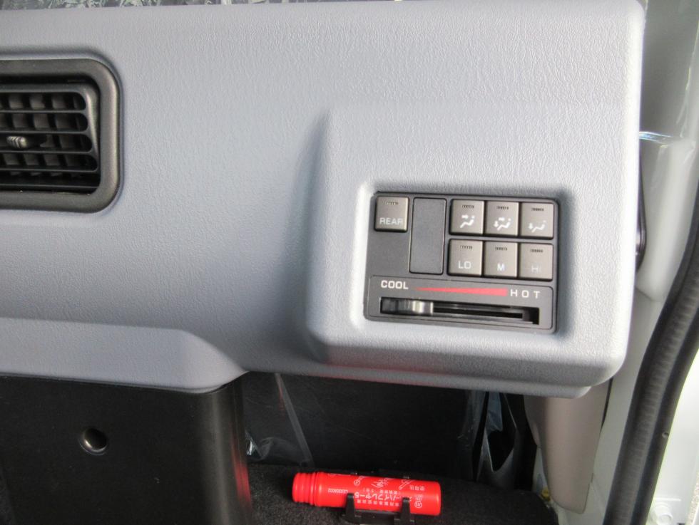 三菱 平ボデー・Wキャブ・シャーシ 小型 令和7年11月 2RGーFBA20 26枚目