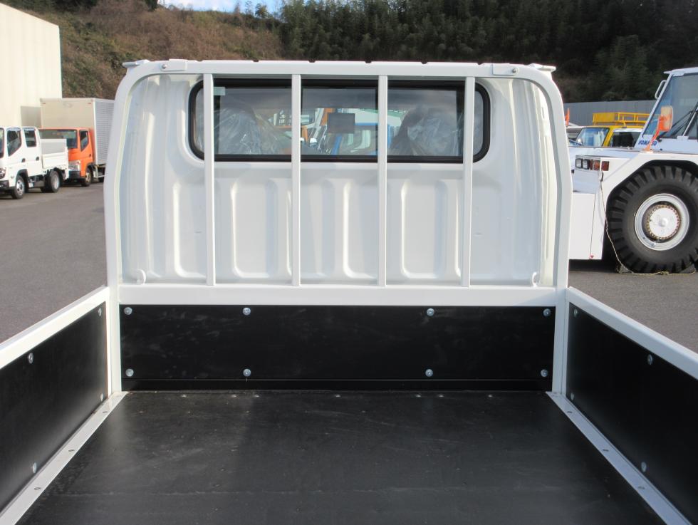 三菱 平ボデー・Wキャブ・シャーシ 小型 令和7年11月 2RGーFBA20 33枚目