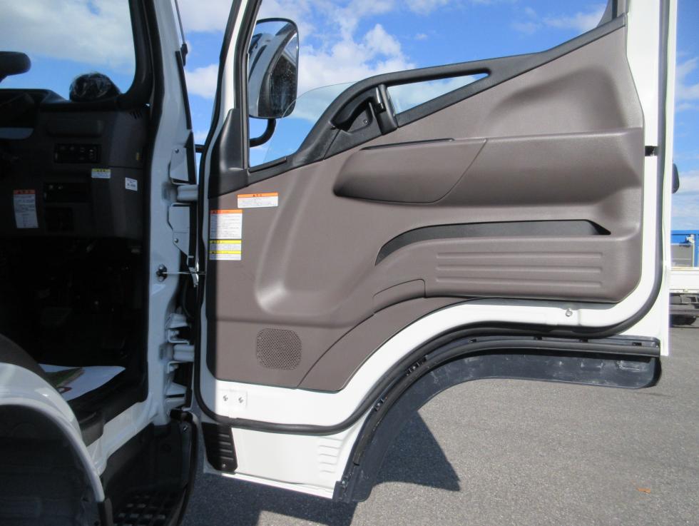 三菱 バン 小型  2PGーFEB80 8枚目