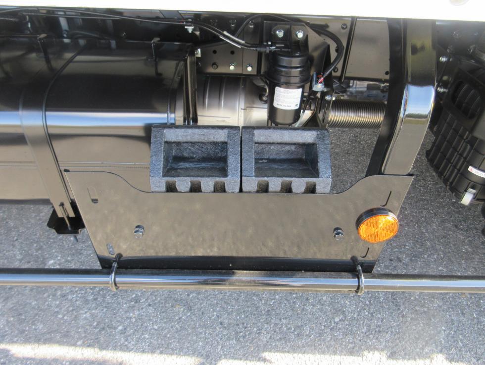 三菱 バン 小型  2PGーFEB80 35枚目