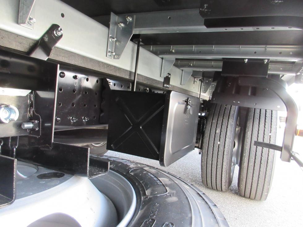 三菱 バン 小型  2PGーFEB80 38枚目