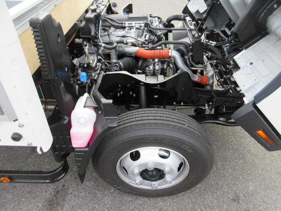 三菱 平ボデー・Wキャブ・シャーシ 小型 令和7年11月 2PGーFEB90 46枚目