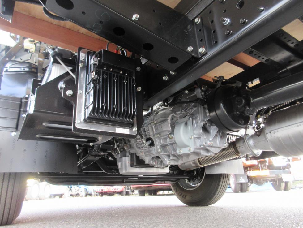 三菱 平ボデー・Wキャブ・シャーシ 小型 令和7年11月 2PGーFEB90 41枚目