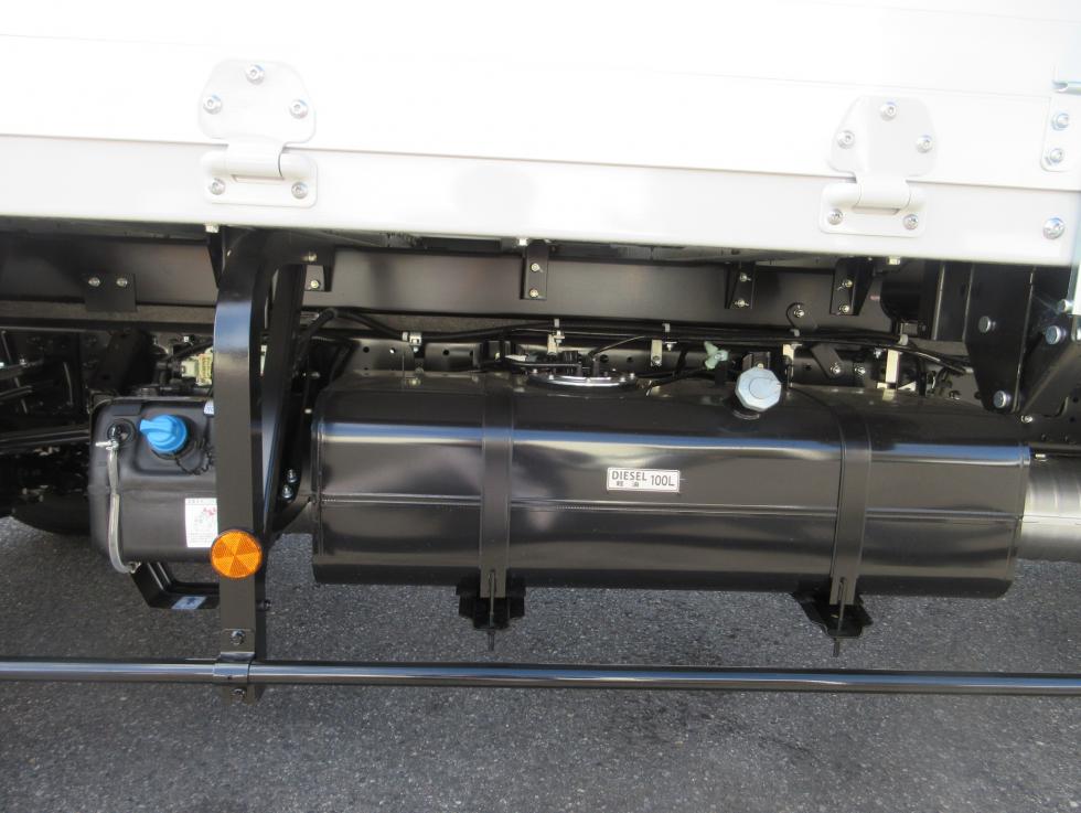 三菱 ウィング 小型 令和7年11月 2PGーFEB90 35枚目