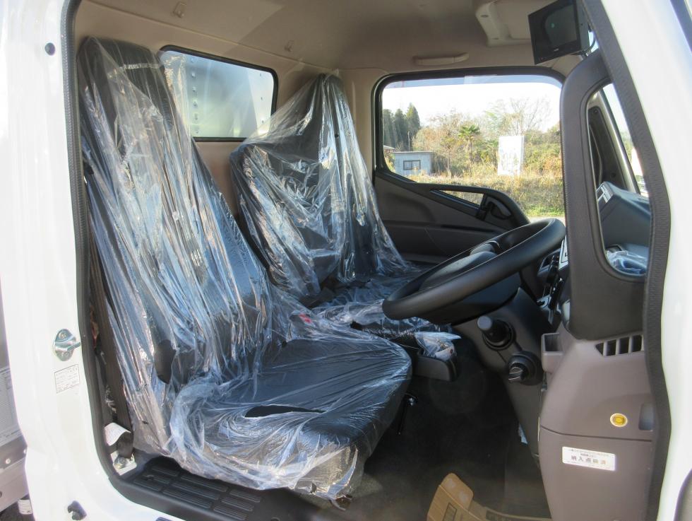 三菱 バン 小型 令和7年11月 ◆商談中◆　2RGーFEAV0 7枚目