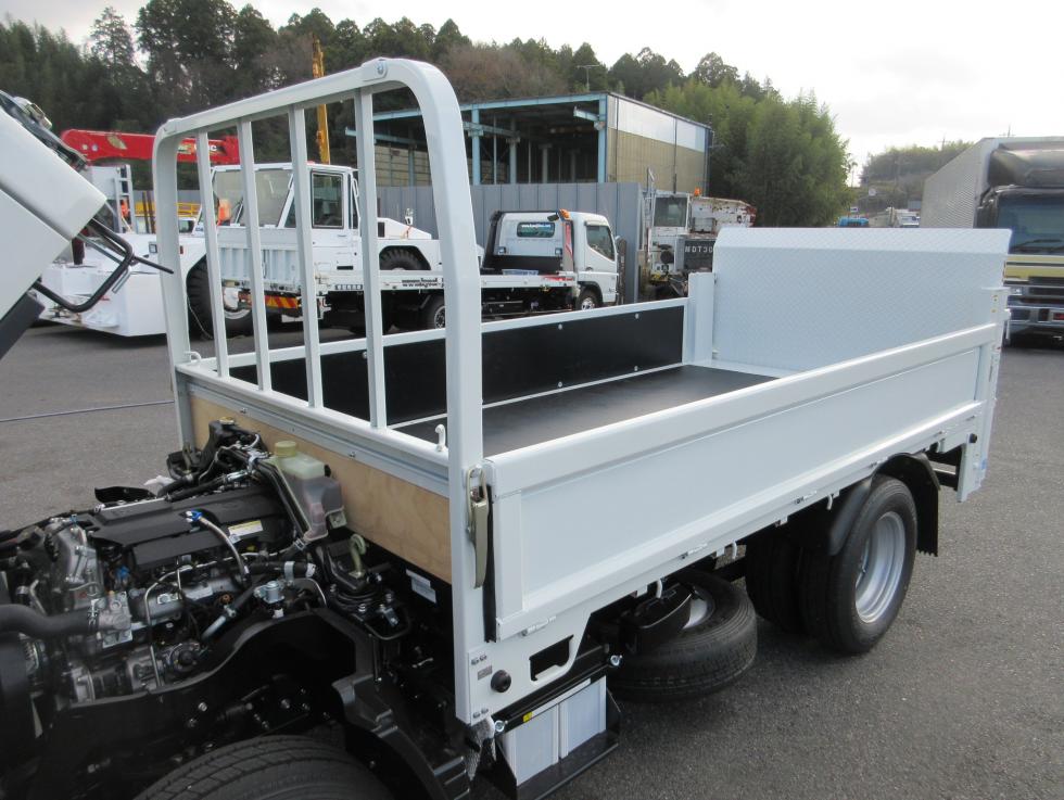 三菱 平ボデー・Wキャブ・シャーシ 小型 令和7年11月 2RGーFBAV0 44枚目