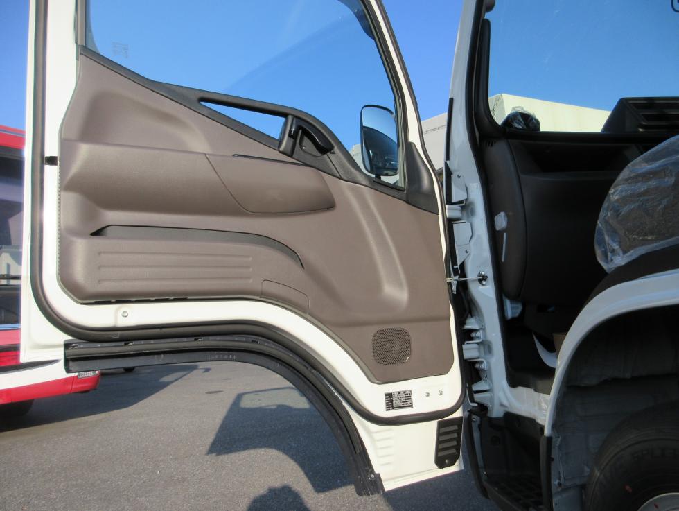 三菱 平ボデー・Wキャブ・シャーシ 小型 令和7年11月 2RGーFBAV0 22枚目