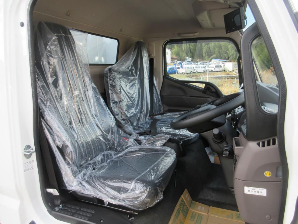 三菱 ウィング 小型 令和7年11月 2PGーFEB80 7枚目