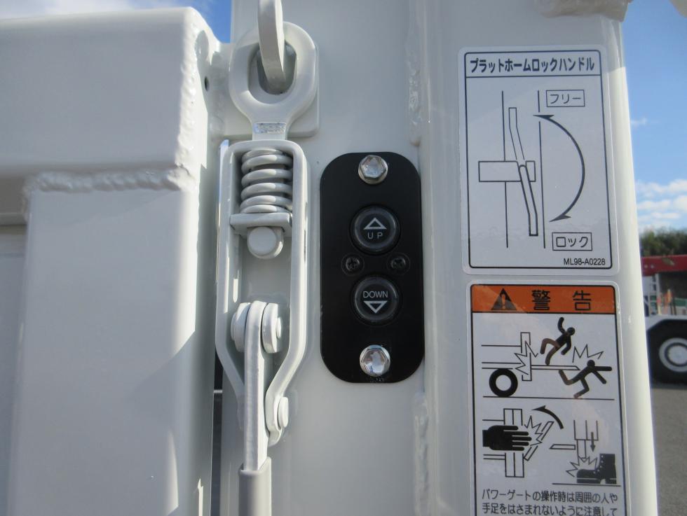三菱 平ボデー・Wキャブ・シャーシ 小型 令和7年11月 2RGーFBAV0 29枚目