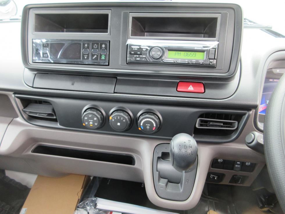 三菱 冷凍・保冷 小型 令和7年11月 2RGーFBAV0 13枚目